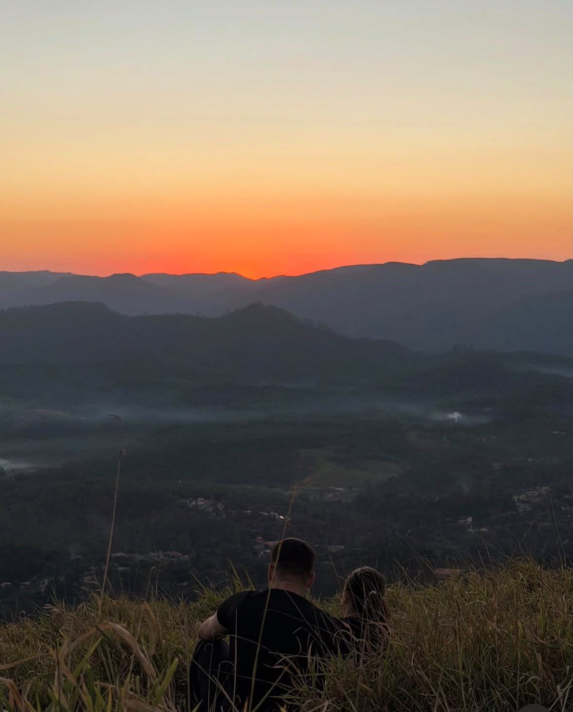 Trilha do Pôr do Sol no Placão - Serra dos Cristais